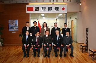 120322_大連広播電視台訪問団 007.jpg